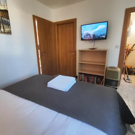 Sunset Serenity: 180° Sea Views * Qala